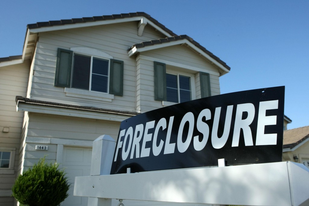 How to survive a Foreclosure?